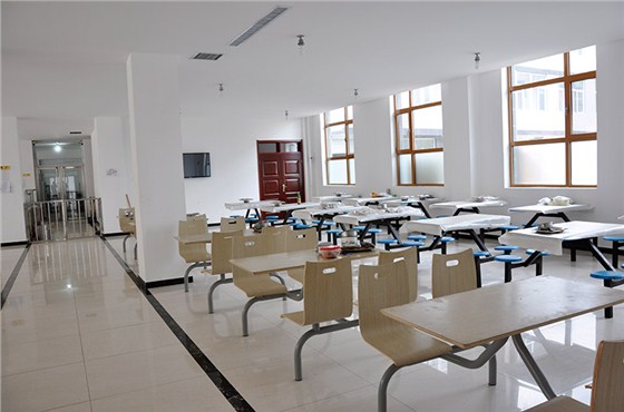 金川樂(lè)器箱包職工食堂