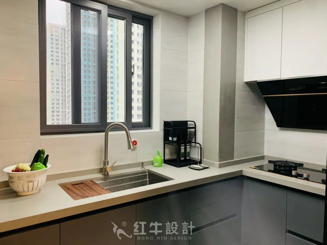 最美畢業(yè)照 ④--保利國際社區(qū)96㎡現(xiàn)代風(fēng)格“成品家”！06