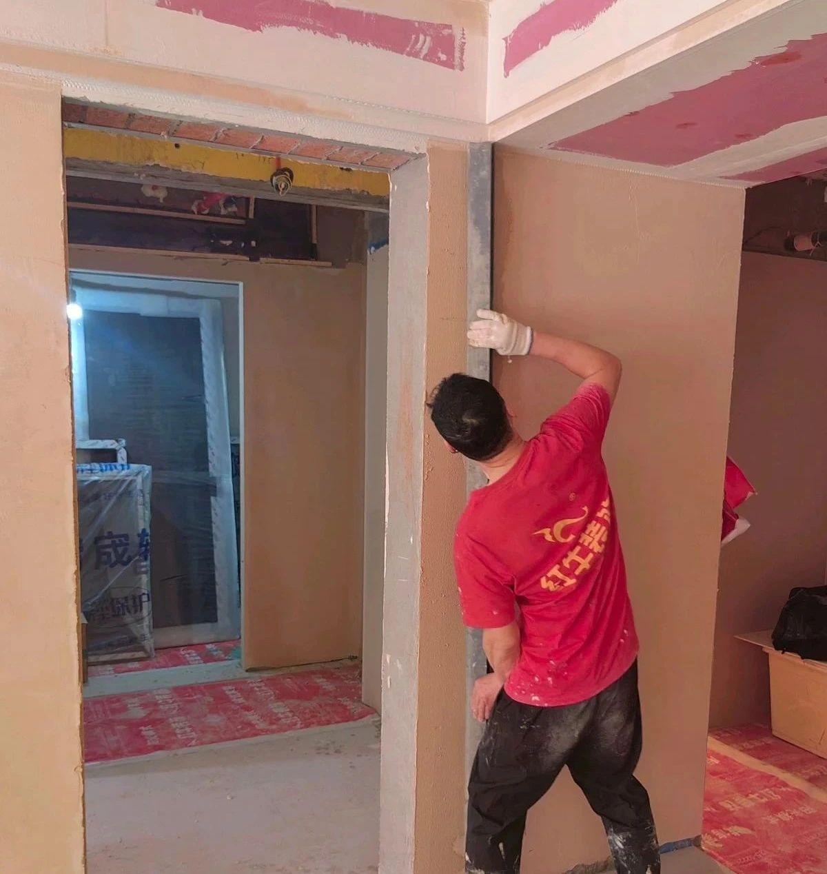 工地突擊巡檢：嚴(yán)苛護(hù)航，直至將設(shè)計(jì)藍(lán)圖完美落地！10
