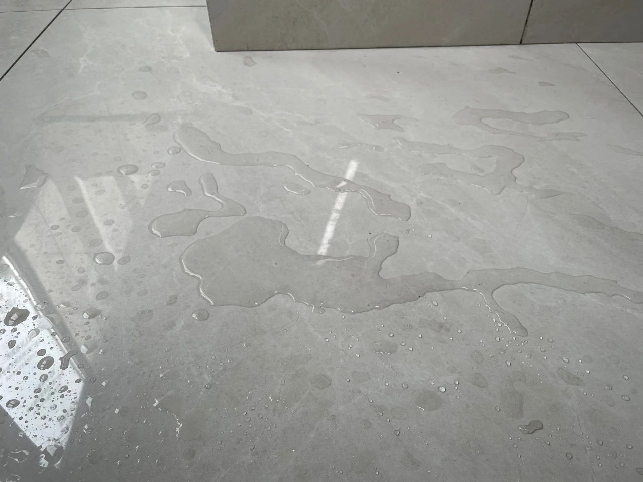 工地巡檢：風(fēng)雨兼程抓品質(zhì)，履行承諾不停歇！08