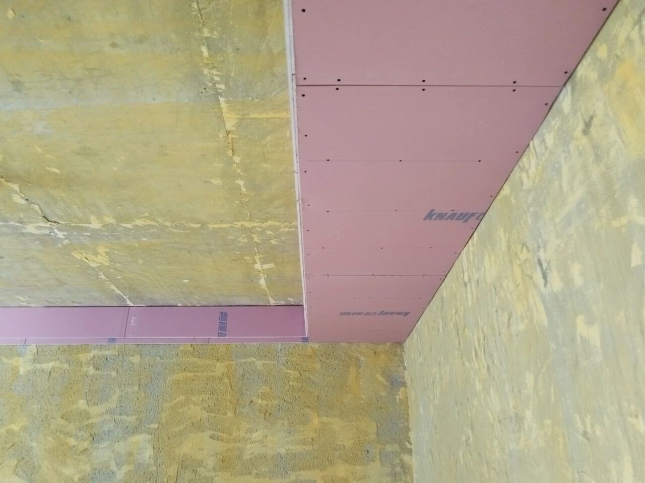 九月秋意漸濃，工地巡檢步履不停，只為兌現(xiàn)品質(zhì)承諾！05